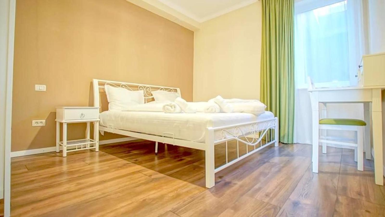 Maximus Apartment *