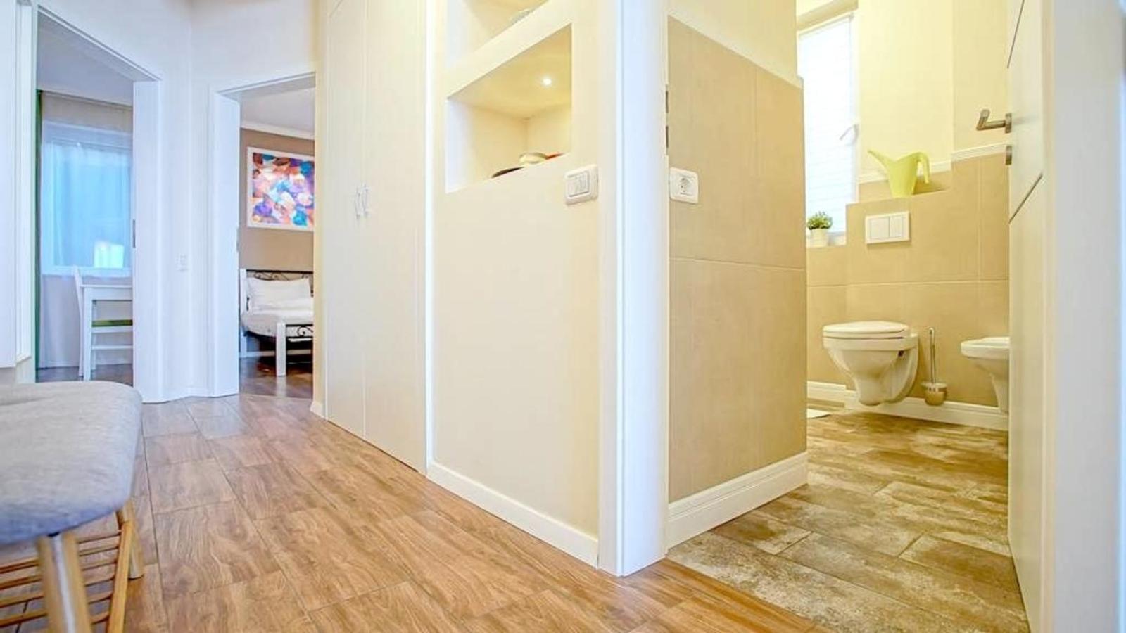 Maximus Apartment *